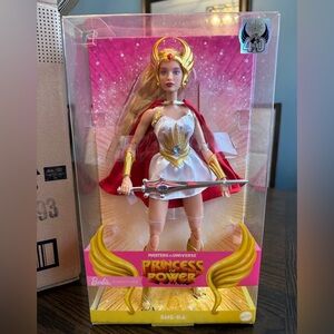 NIB Masters of the Universe Princess of Power She-Ra Doll Barbie